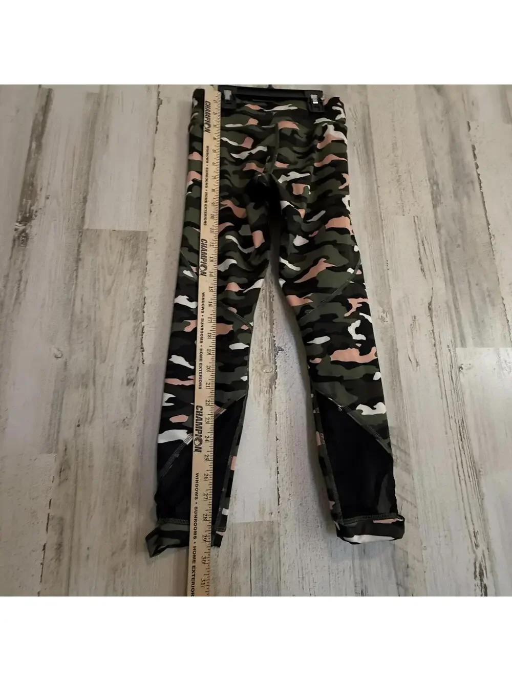 Old Navy Active Girls Size Large (10/12) Camo Leggings Activewear